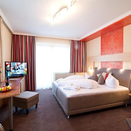 Dreilandhof Hotel Лойперсдорф бай Фюрстенфелд Екстериор снимка