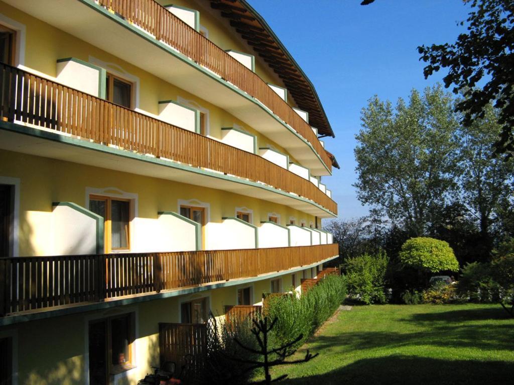 Dreilandhof Hotel Лойперсдорф бай Фюрстенфелд Екстериор снимка