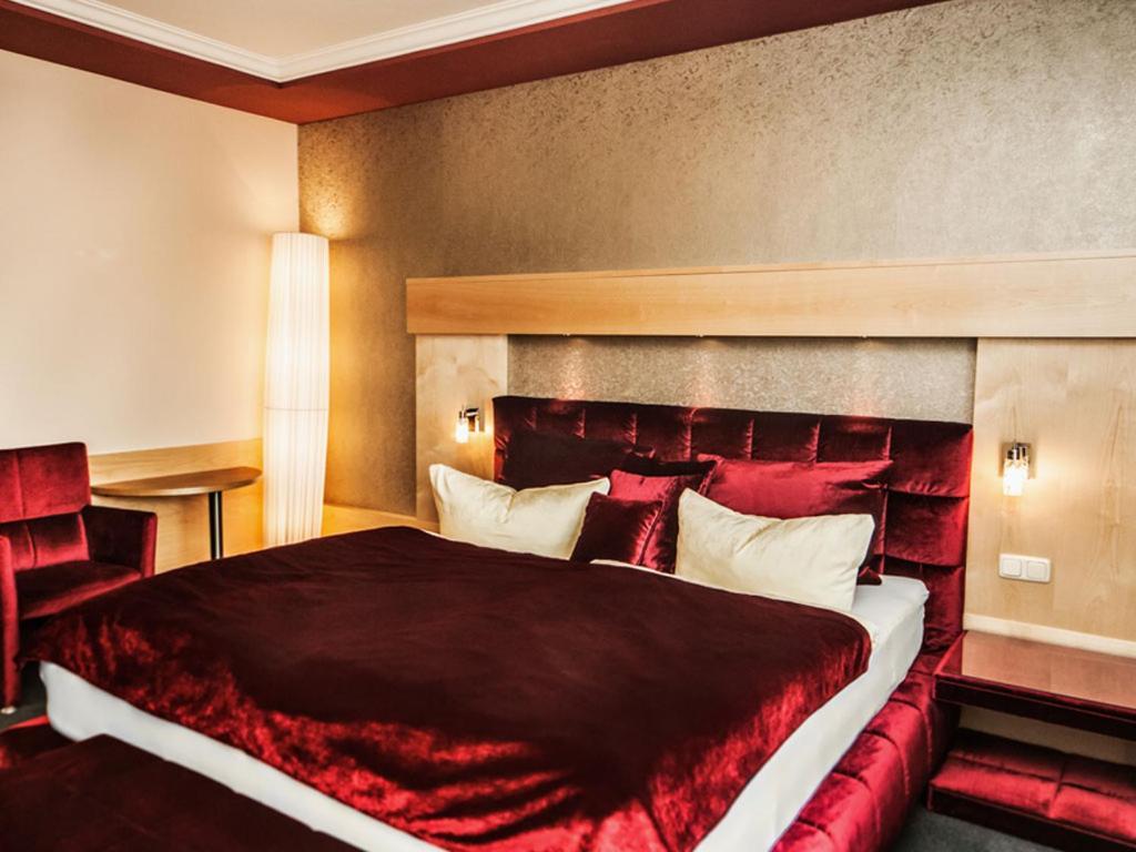 Dreilandhof Hotel Лойперсдорф бай Фюрстенфелд Екстериор снимка